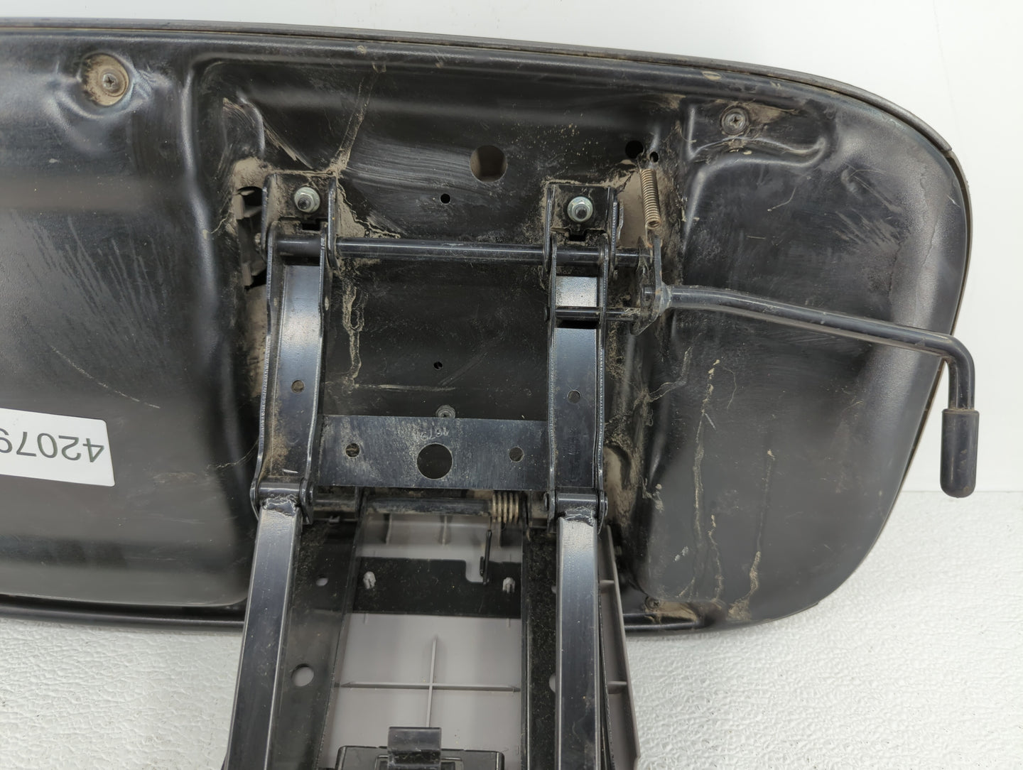 2004-2010 Toyota Sienna Overhead Roof Console Interior Dome Light Grey - Oemusedautoparts1.com
