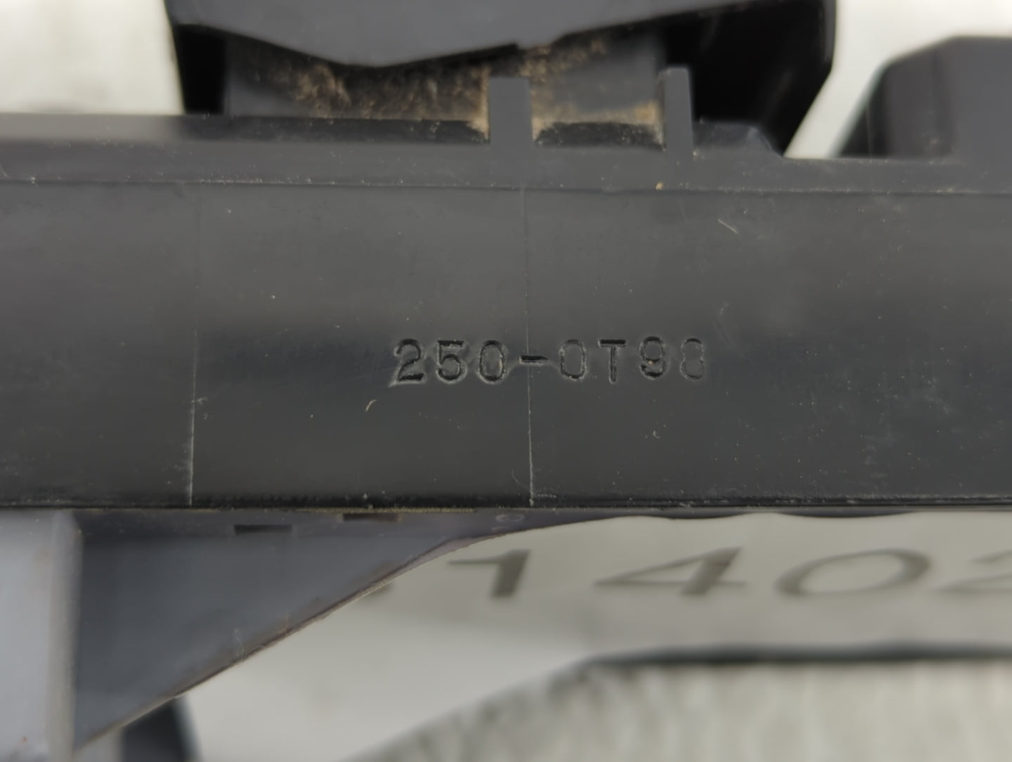 2010 Toyota Sienna Master Power Window Switch Replacement Driver Side Left Fits OEM Used Auto Parts - Oemusedautoparts1.com