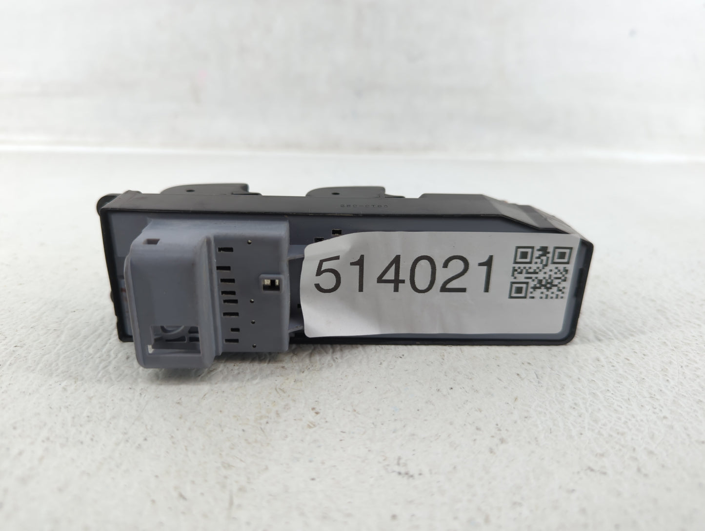 2010 Toyota Sienna Master Power Window Switch Replacement Driver Side Left Fits OEM Used Auto Parts - Oemusedautoparts1.com