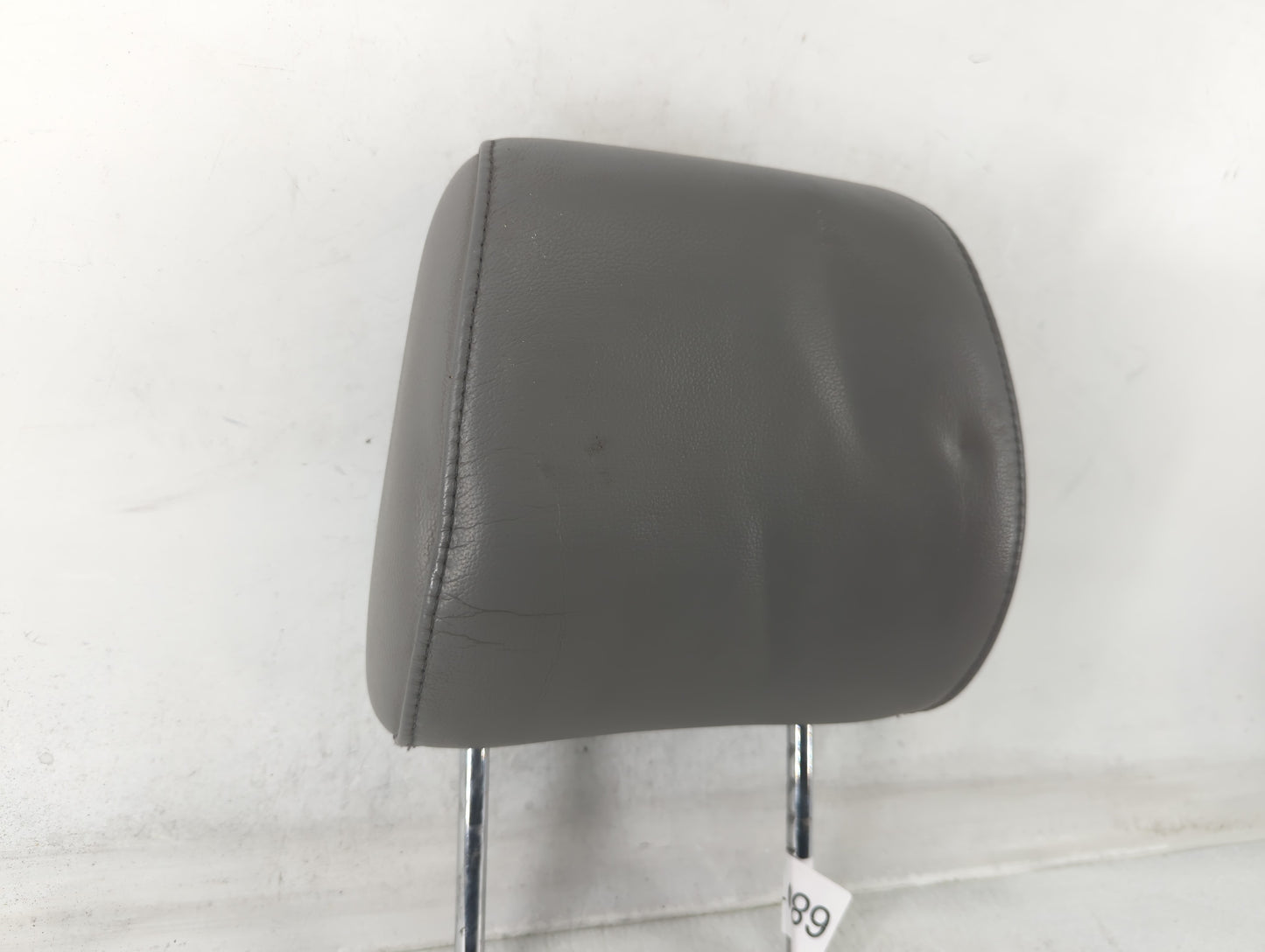 2010 Toyota Sienna Headrest Head Rest Front Driver Passenger Seat - Oemusedautoparts1.com