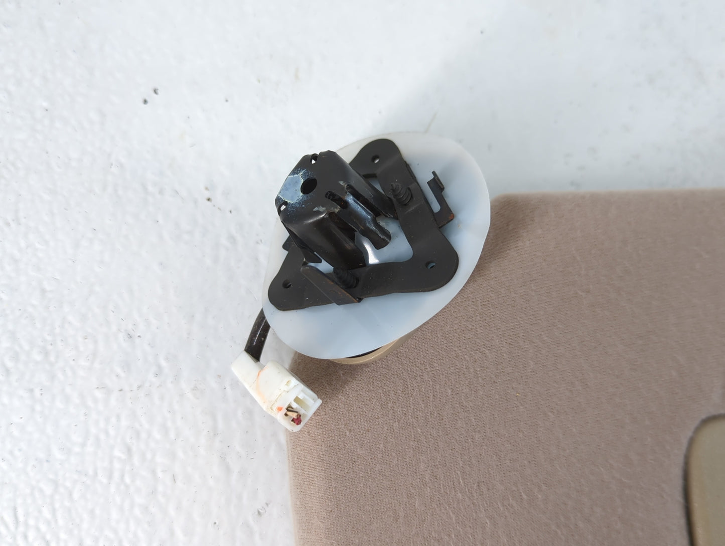 2005-2010 Toyota Sienna Sun Visor Shade Replacement Driver Left Mirror Fits Fits 2005 2006 2007 2008 2009 2010 OEM Used Auto