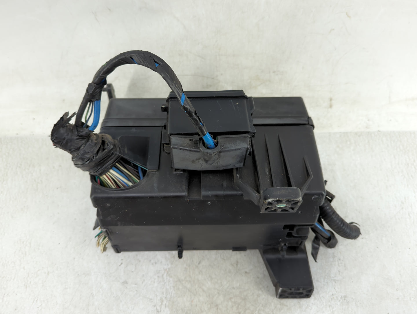 2005-2011 Toyota Tacoma Fusebox Fuse Box Panel Relay Module Fits Fits 2005 2006 2007 2008 2009 2010 2011 OEM Used Auto Parts
