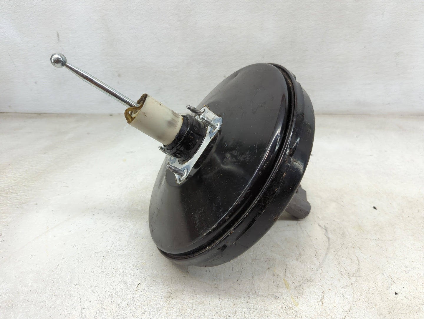 2008-2015 Toyota Tacoma Power Brake Booster Oem - Oemusedautoparts1.com