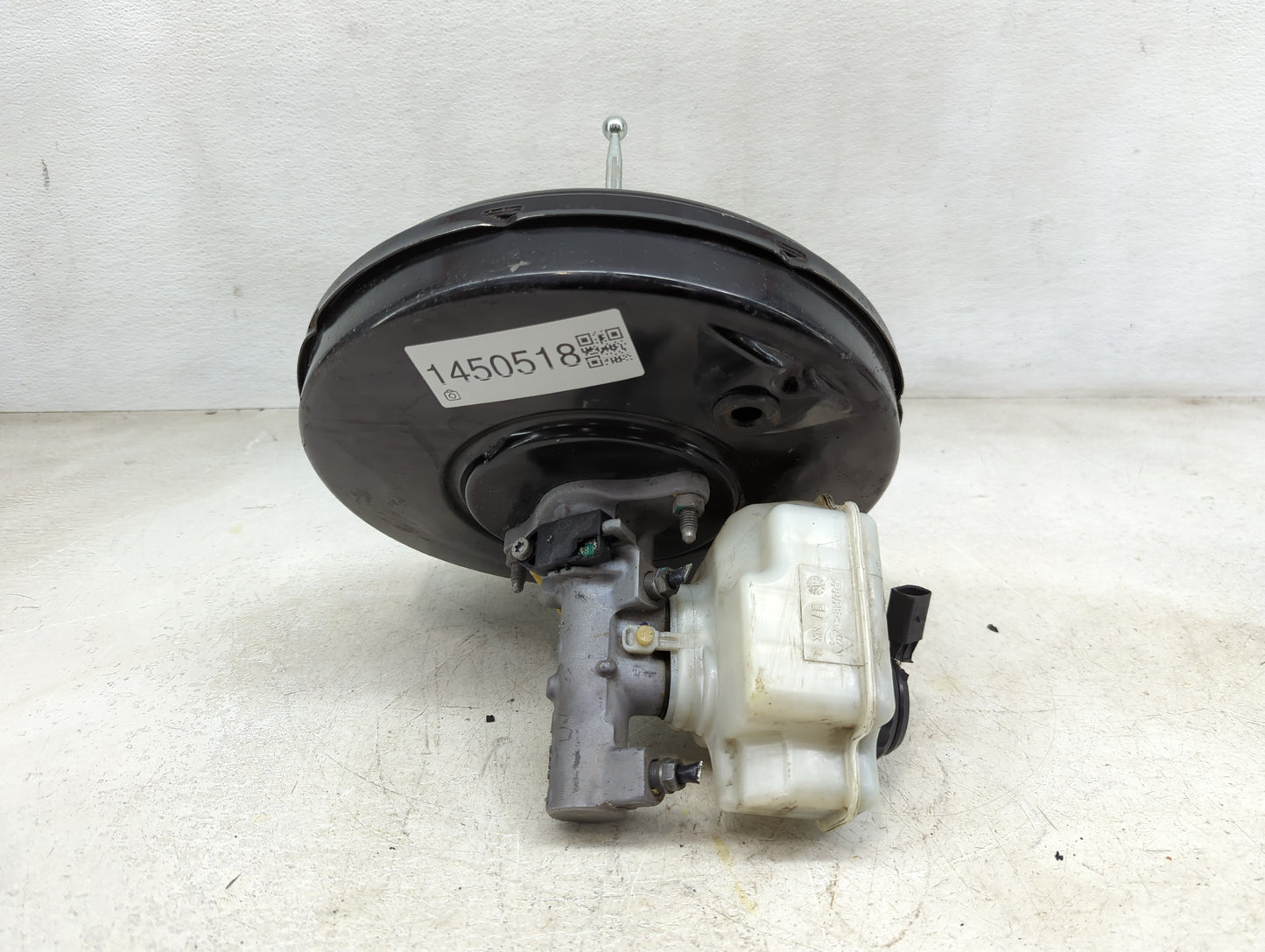 2008-2015 Toyota Tacoma Power Brake Booster Oem - Oemusedautoparts1.com