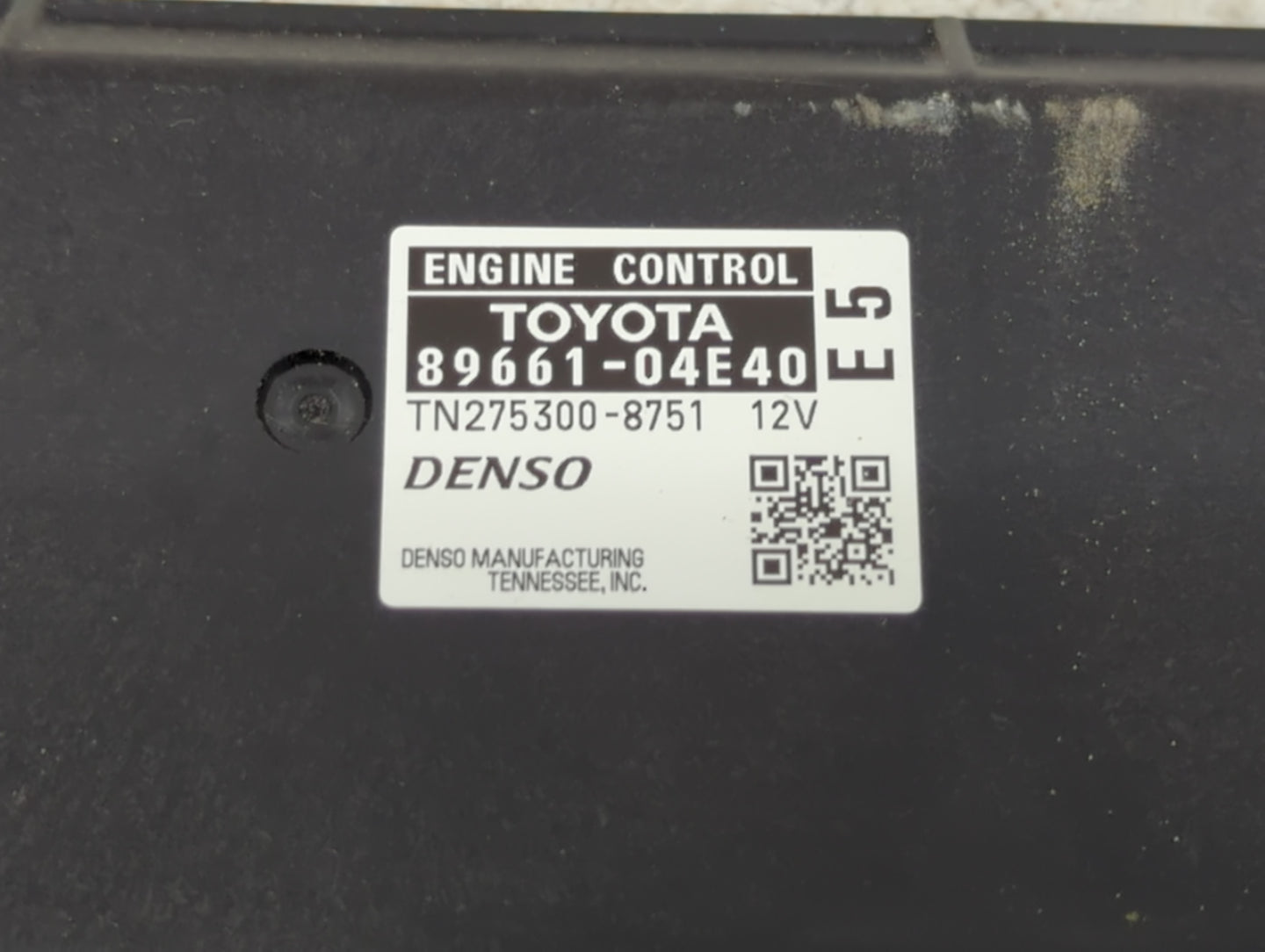 2010-2011 Toyota Tacoma PCM Engine Control Computer ECU ECM PCU OEM P/N:89661-04E40 TN275300-8751 Fits Fits 2010 2011 OEM Us