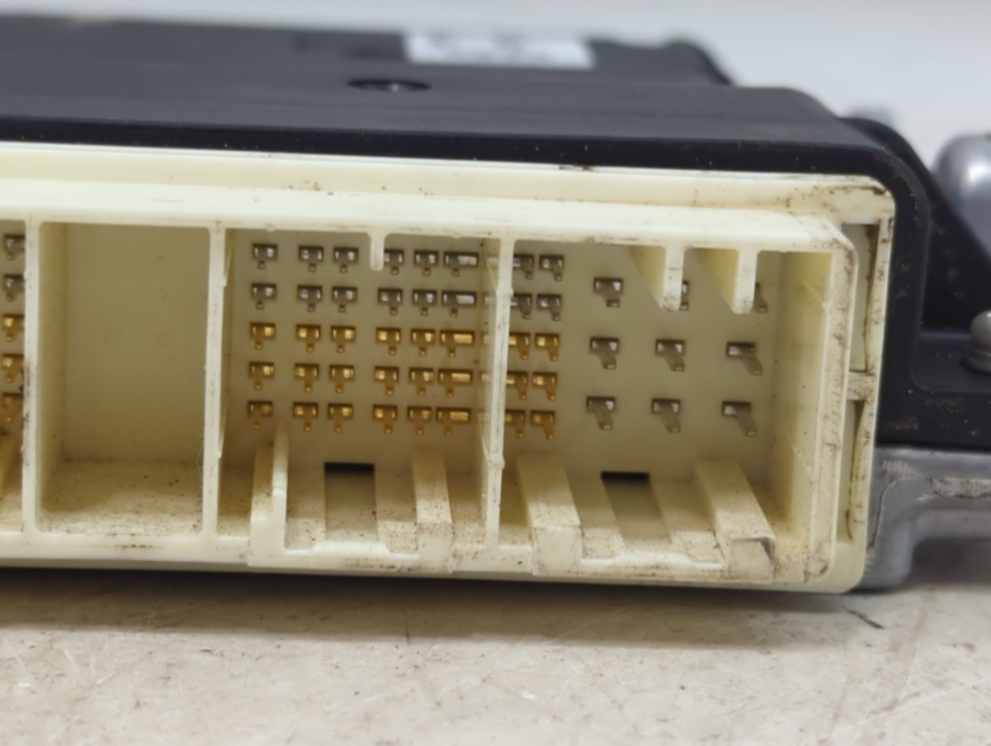 2010-2011 Toyota Tacoma PCM Engine Control Computer ECU ECM PCU OEM P/N:89661-04E40 TN275300-8751 Fits Fits 2010 2011 OEM Us