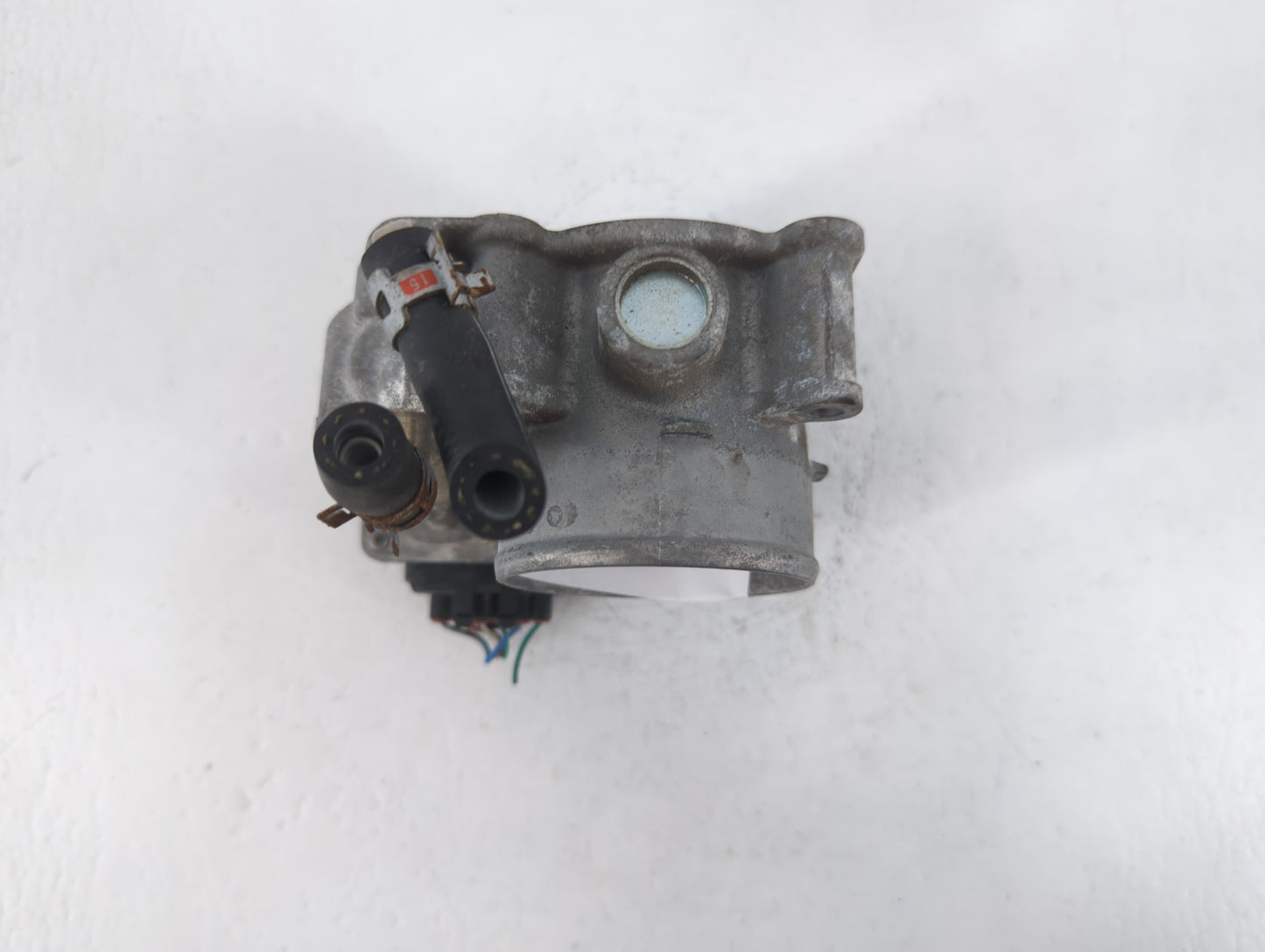 2005-2015 Toyota Tacoma Throttle Body P/N:9102B1176 22030-75020 Fits Fits 2005 2006 2007 2008 2009 2010 2011 2012 2013 2014 