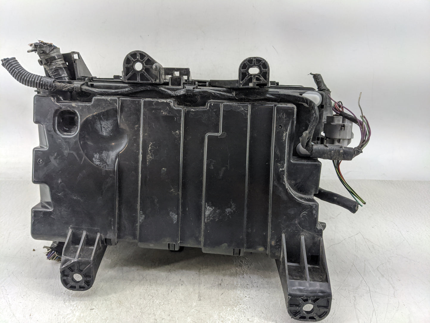 2010 Toyota Tundra Fusebox Fuse Box Panel Relay Module Fits OEM Used Auto Parts - Oemusedautoparts1.com