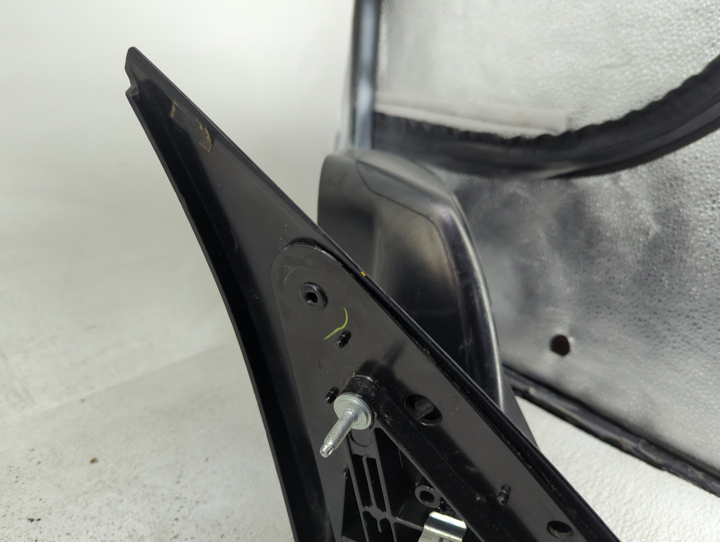 2010 Toyota Tundra Driver Left Side View Power Door Mirror Black - Oemusedautoparts1.com