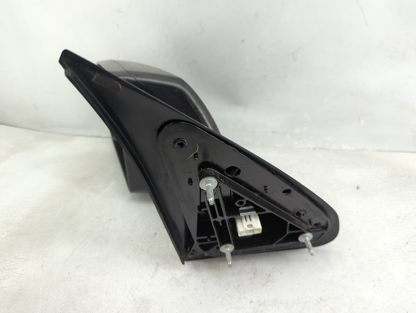 2010 Toyota Tundra Driver Left Side View Power Door Mirror Black - Oemusedautoparts1.com