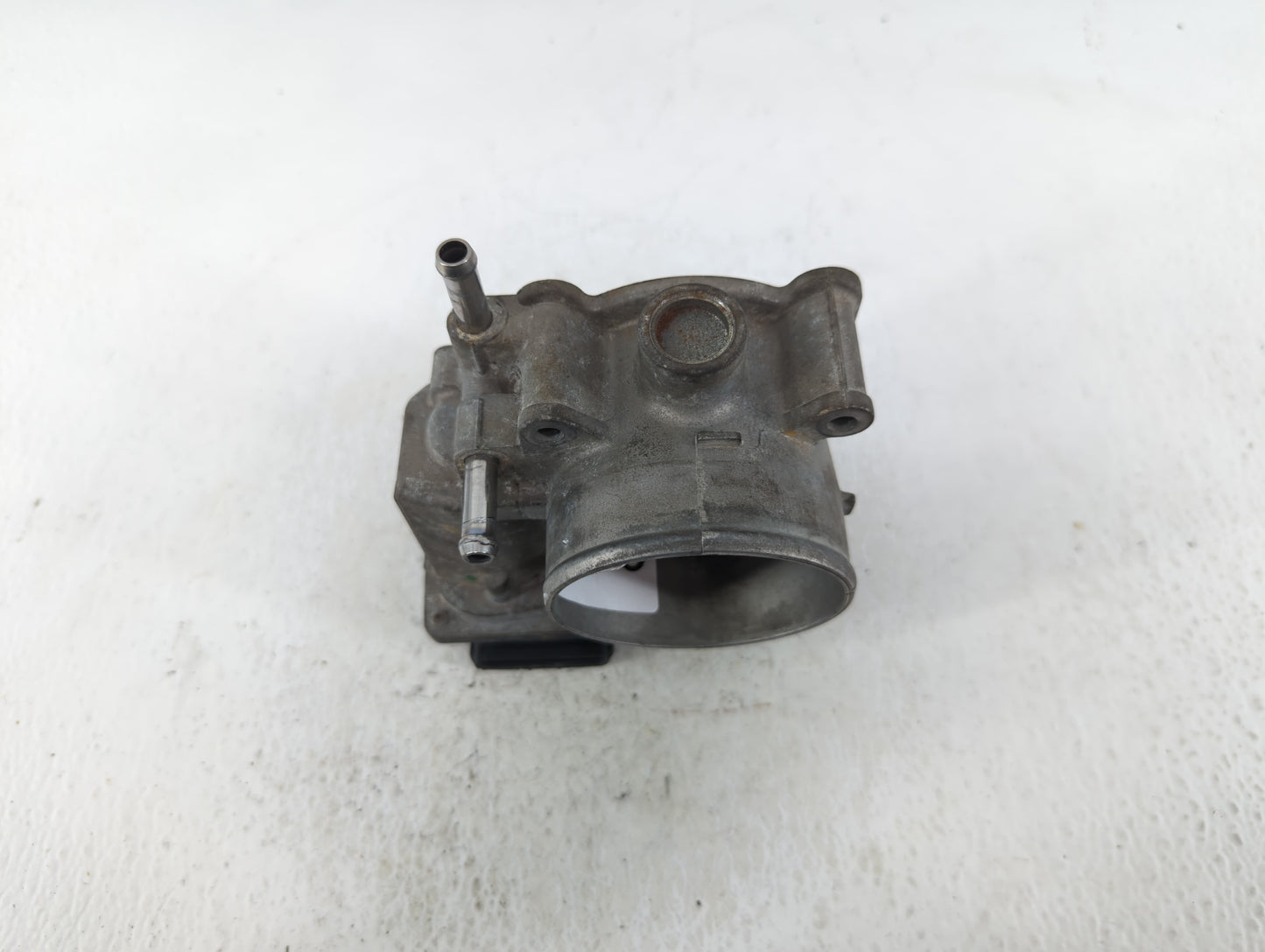 2005-2011 Toyota Tundra Throttle Body P/N:22030-0P010 Fits Fits 2003 2004 2005 2006 2007 2008 2009 2010 2011 2012 2013 2014 