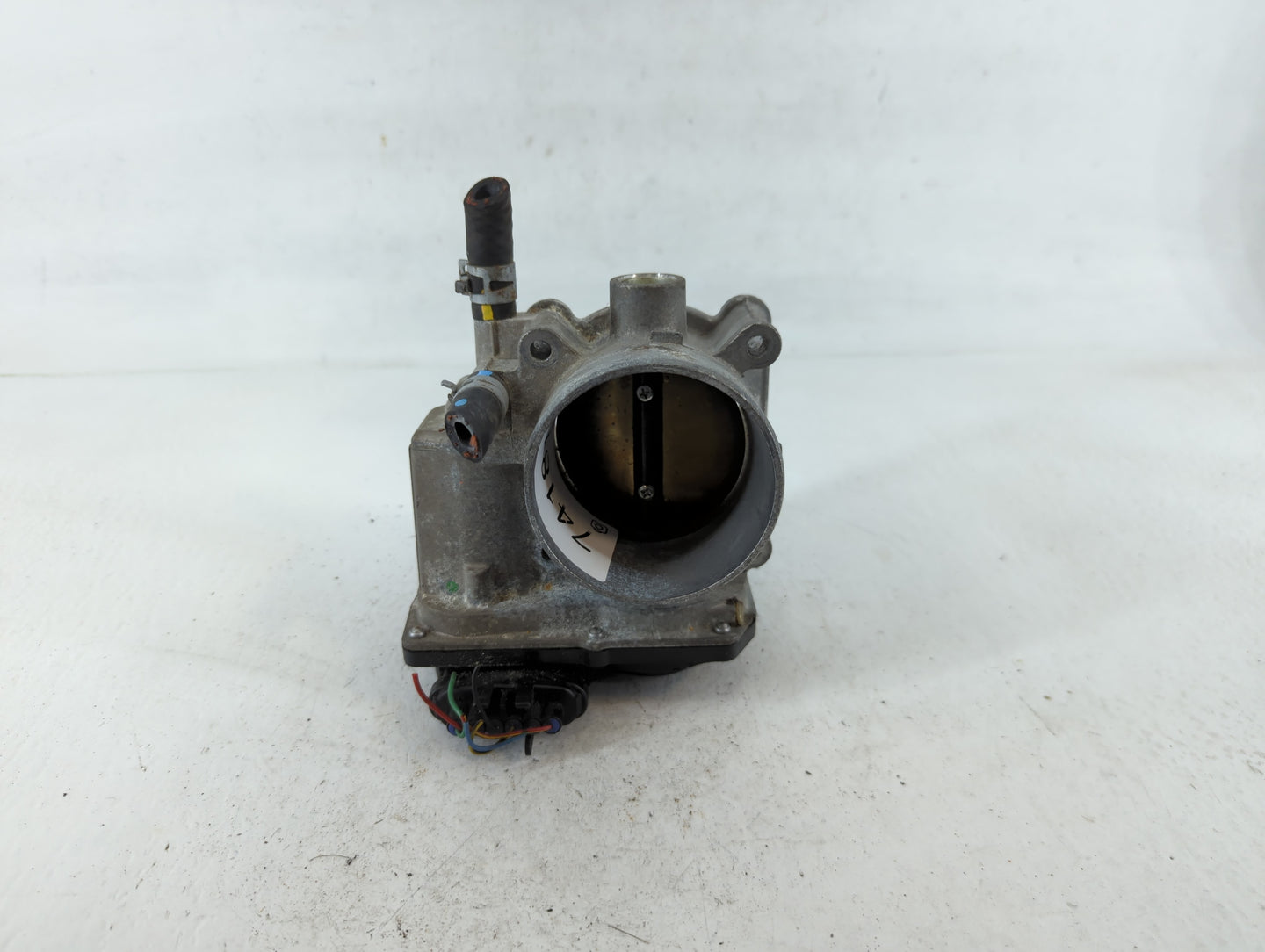 2005-2011 Toyota Tundra Throttle Body P/N:22030-0P010 Fits Fits 2003 2004 2005 2006 2007 2008 2009 2010 2011 2012 2013 2014 