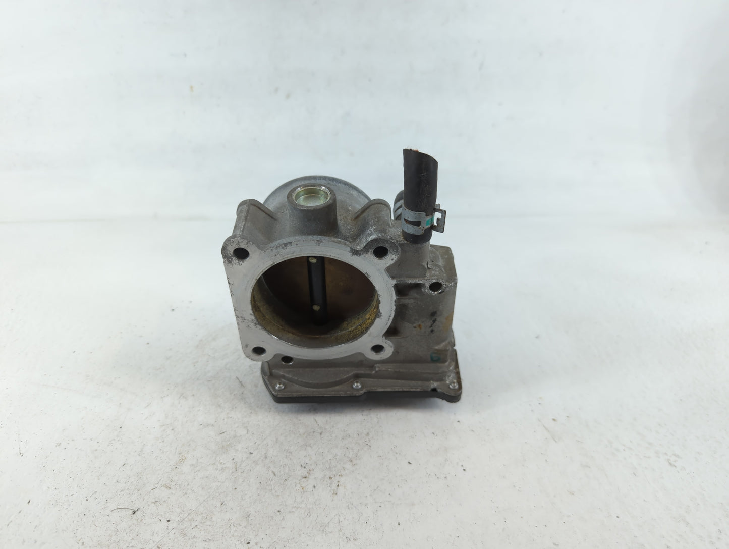 2005-2011 Toyota Tundra Throttle Body P/N:22030-0P010 Fits Fits 2003 2004 2005 2006 2007 2008 2009 2010 2011 2012 2013 2014 