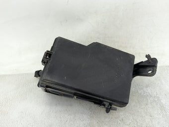 compare product 2010-2012 Toyota Venza Fusebox Fuse Box Panel Relay Module Fits Fits 2010 2011 2012 OEM Used Auto Parts