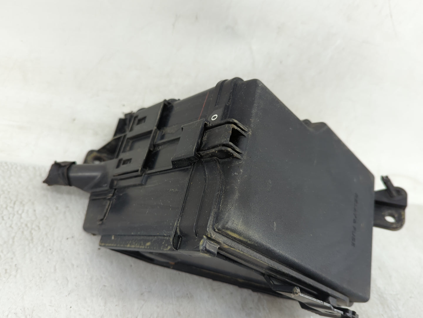 2010-2012 Toyota Venza Fusebox Fuse Box Panel Relay Module Fits Fits 2010 2011 2012 OEM Used Auto Parts - Oemusedautoparts1.