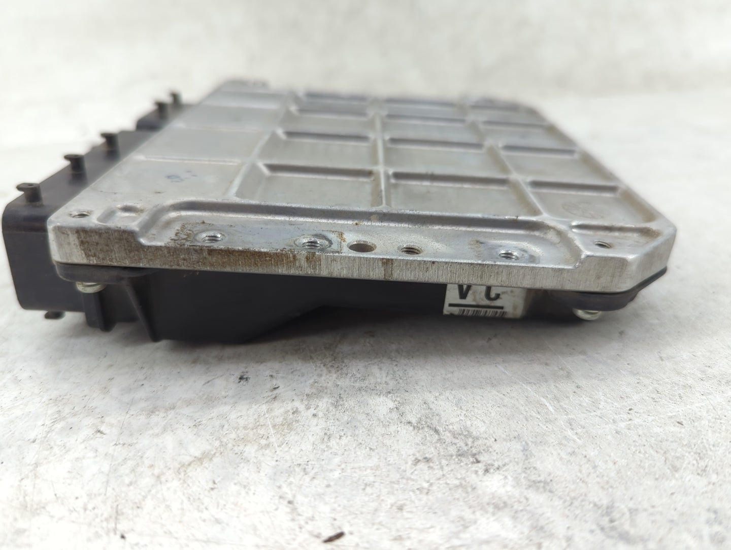 2009-2012 Toyota Venza PCM Engine Control Computer ECU ECM PCU OEM P/N:89661-0T030 Fits Fits 2009 2010 2011 2012 OEM Used Au
