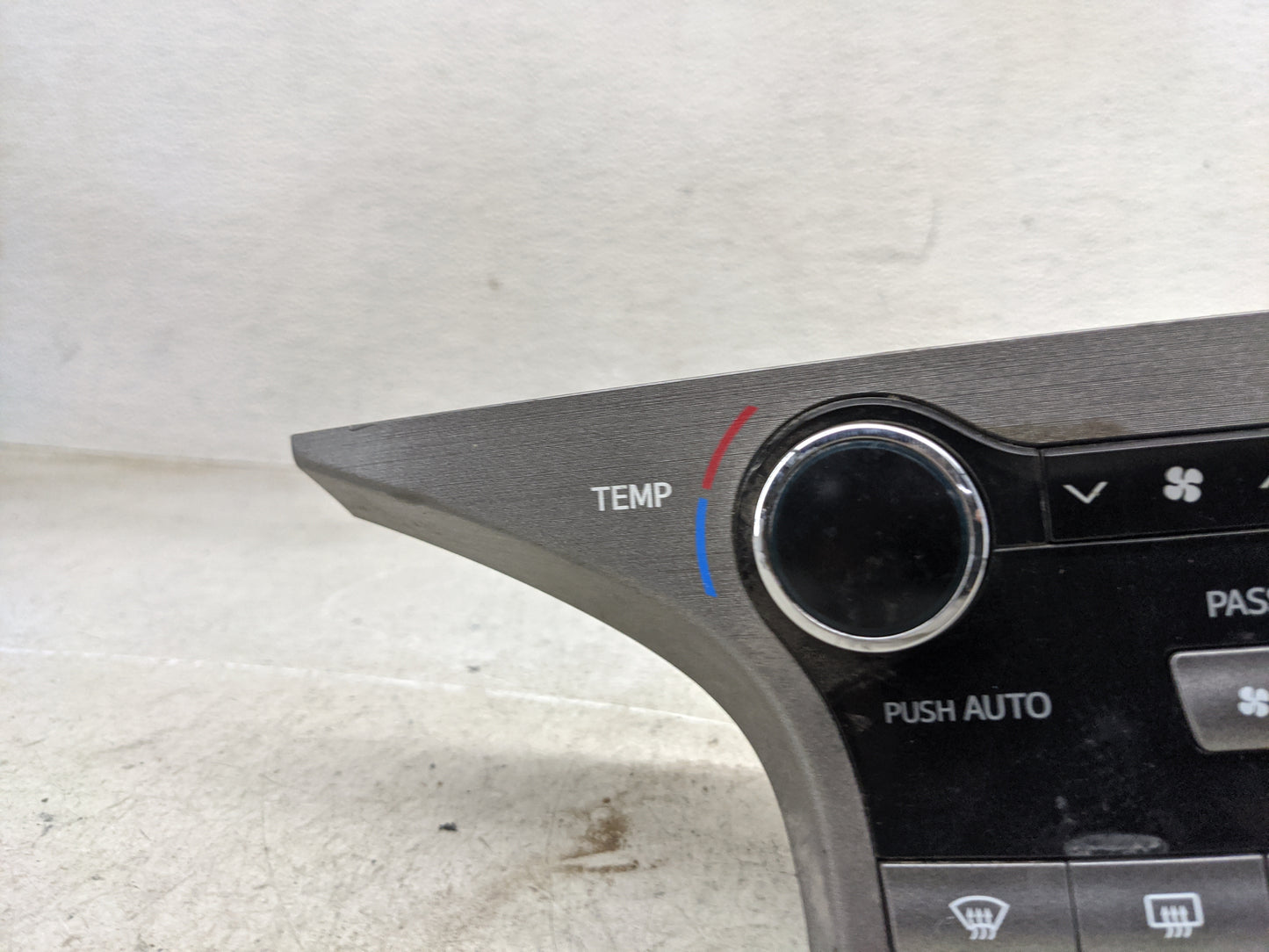 2009-2012 Toyota Venza Climate Control Module Temperature AC/Heater Replacement P/N:55900-0T021 MX146570-7591 Fits OEM Used 