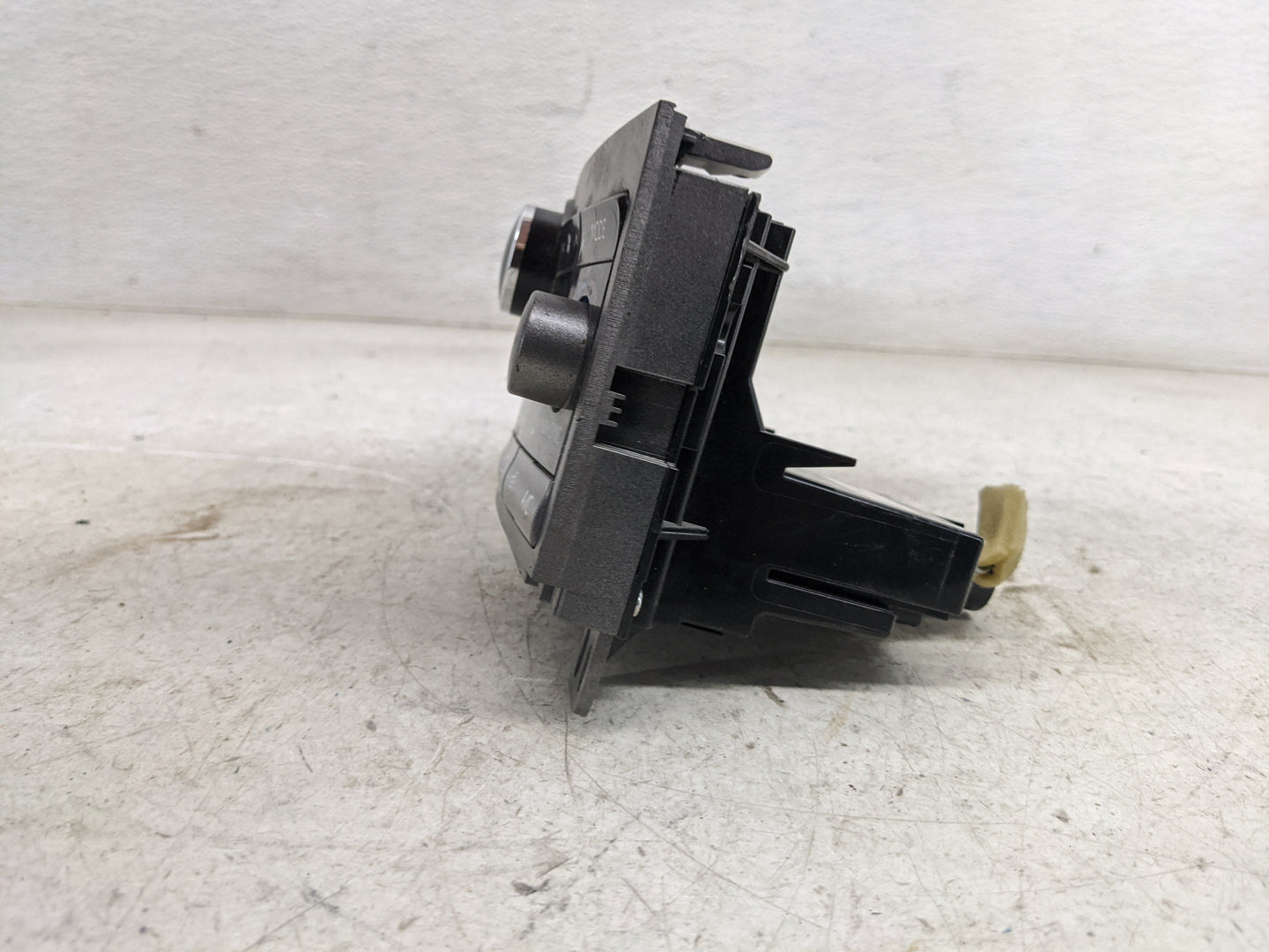 2009-2012 Toyota Venza Climate Control Module Temperature AC/Heater Replacement P/N:55900-0T021 MX146570-7591 Fits OEM Used 