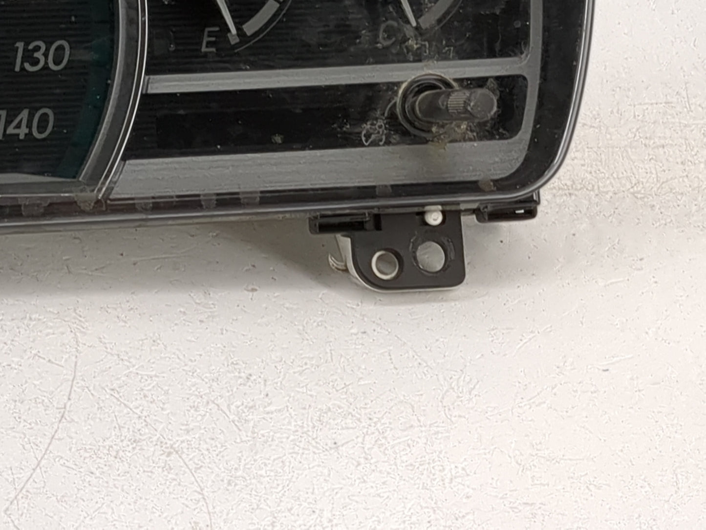 2009-2010 Toyota Venza Instrument Cluster Speedometer Gauges P/N:83800-0T050-00 TN257450-0586 Miles: Fits Fits 2009 2010 OEM
