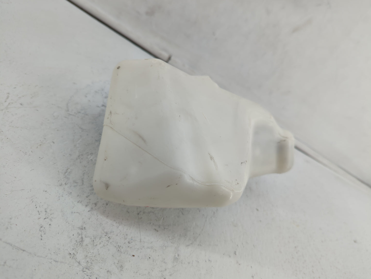 Toyota Venza Windshield Washer Fluid Reservoir Bottle Oem - Oemusedautoparts1.com