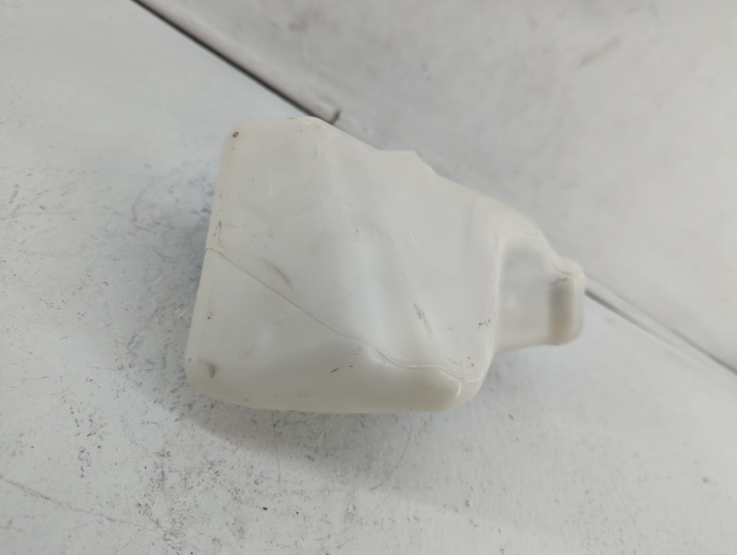 Toyota Venza Windshield Washer Fluid Reservoir Bottle Oem - Oemusedautoparts1.com