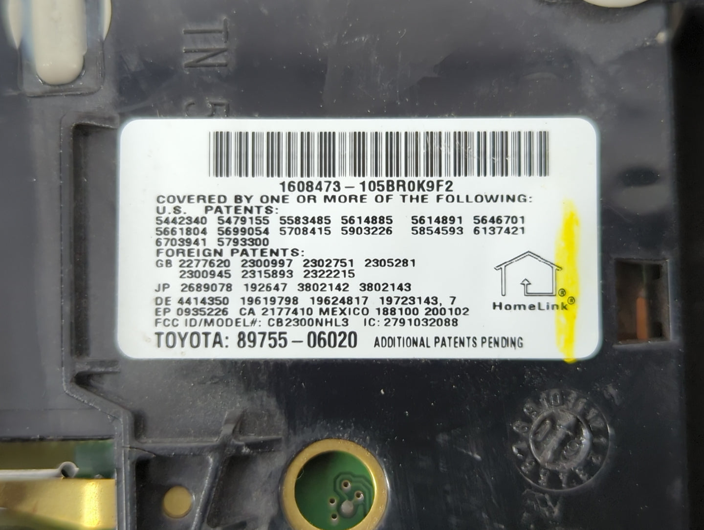 2010 Toyota Venza Overhead Roof Console - Oemusedautoparts1.com