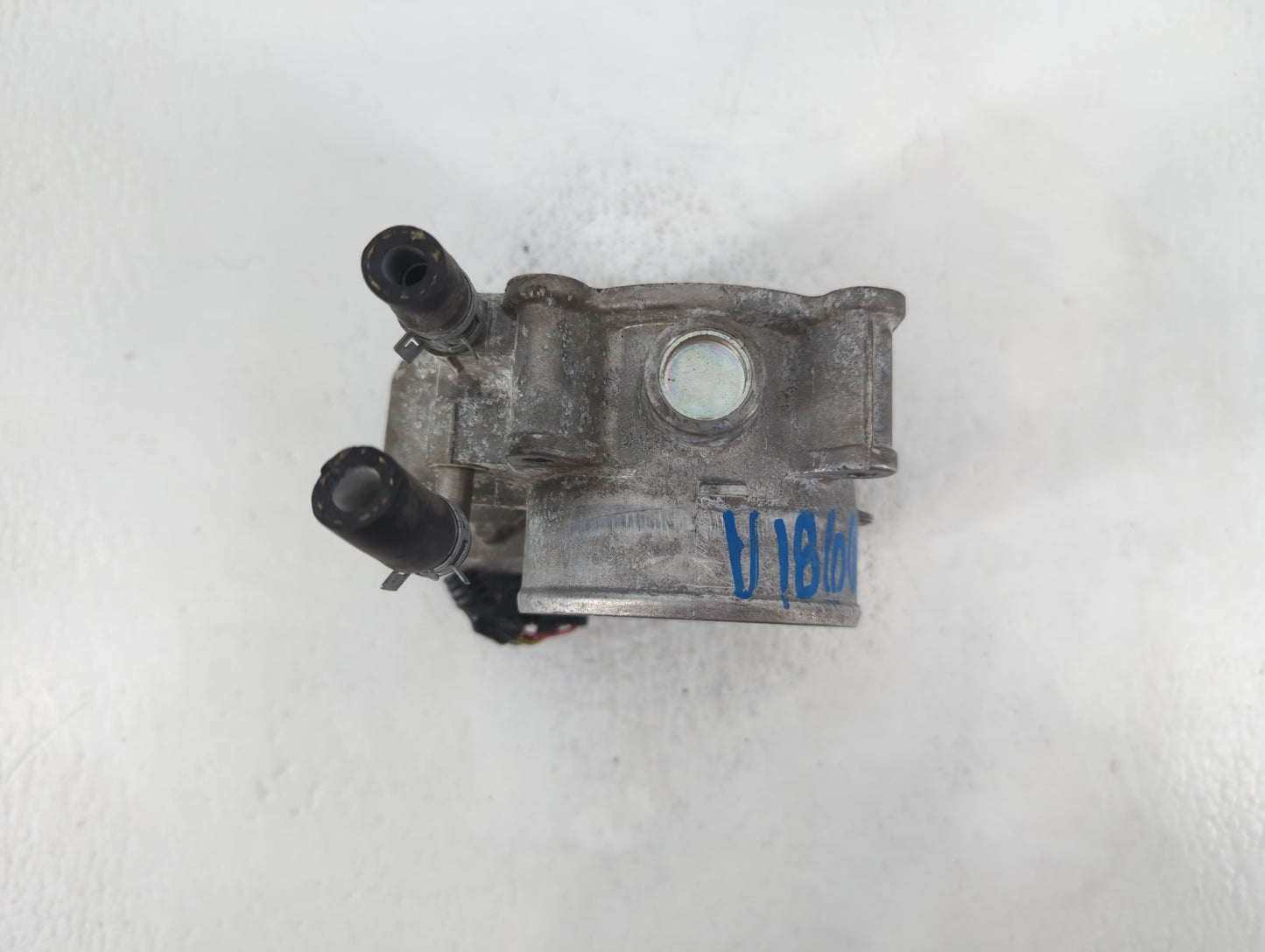 2009-2016 Toyota Venza Throttle Body P/N:22030-0P050 Fits OEM Used Auto Parts - Oemusedautoparts1.com