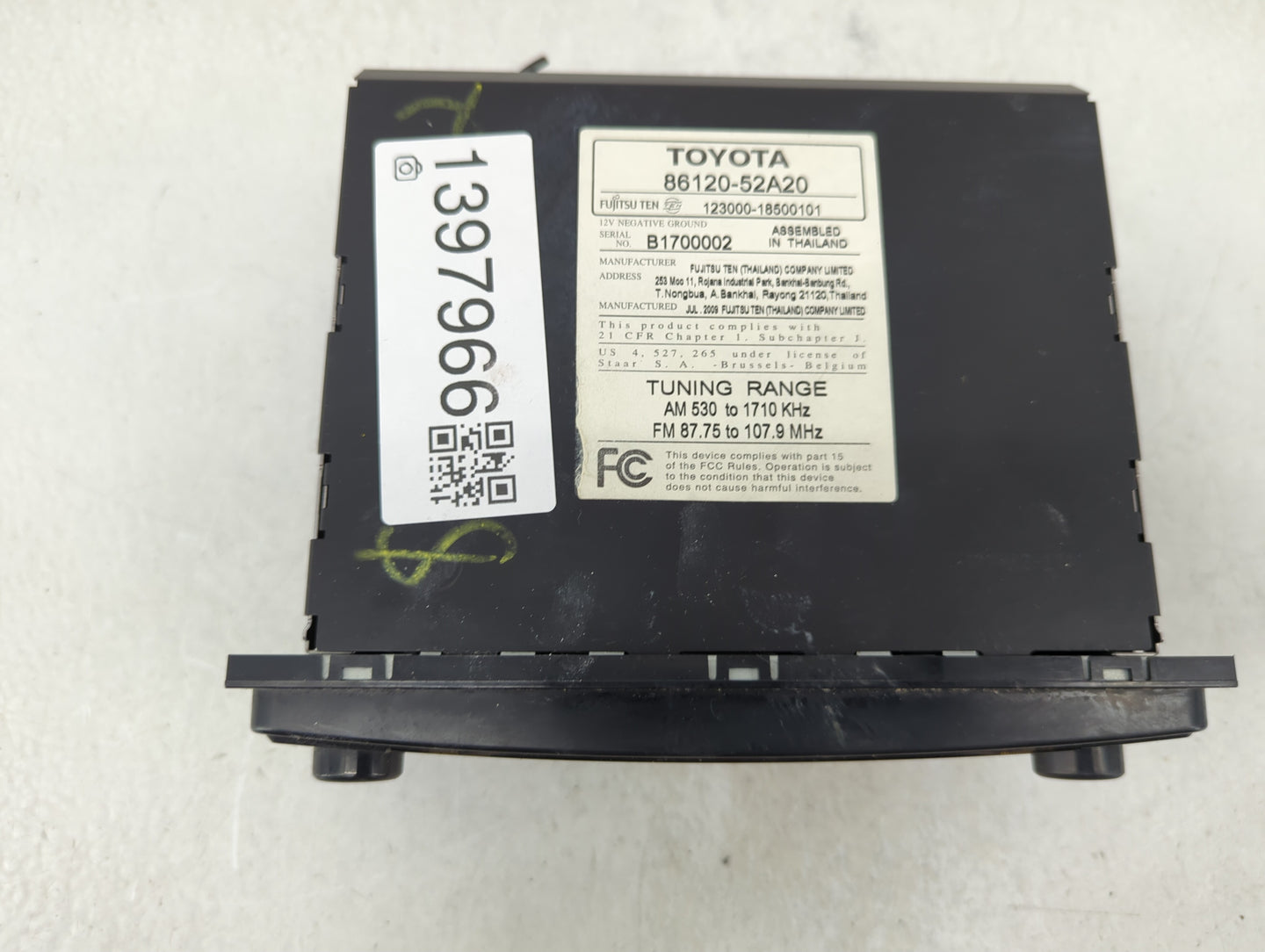 2009-2011 Toyota Yaris Radio AM FM Cd Player Receiver Replacement P/N:86120-52A20 123000-18500101 Fits Fits 2009 2010 2011 O