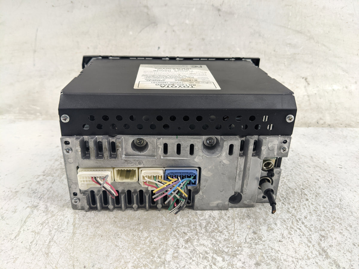 2009-2011 Toyota Yaris Radio AM FM Cd Player Receiver Replacement P/N:86120-52A20 123000-18500101 Fits Fits 2009 2010 2011 O