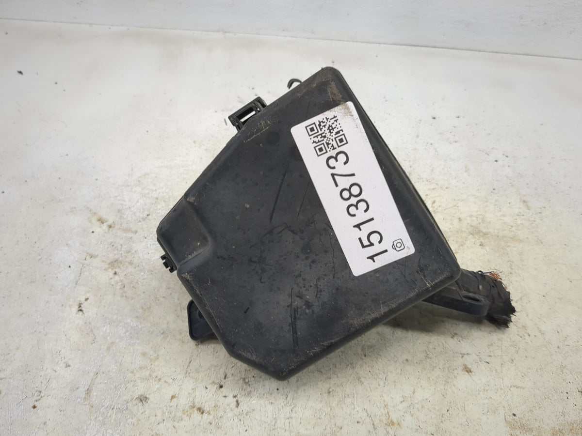 2006-2011 Toyota Yaris Fusebox Fuse Box Panel Relay Module Fits Fits 2006 2007 2008 2009 2010 2011 OEM Used Auto Parts - Oem