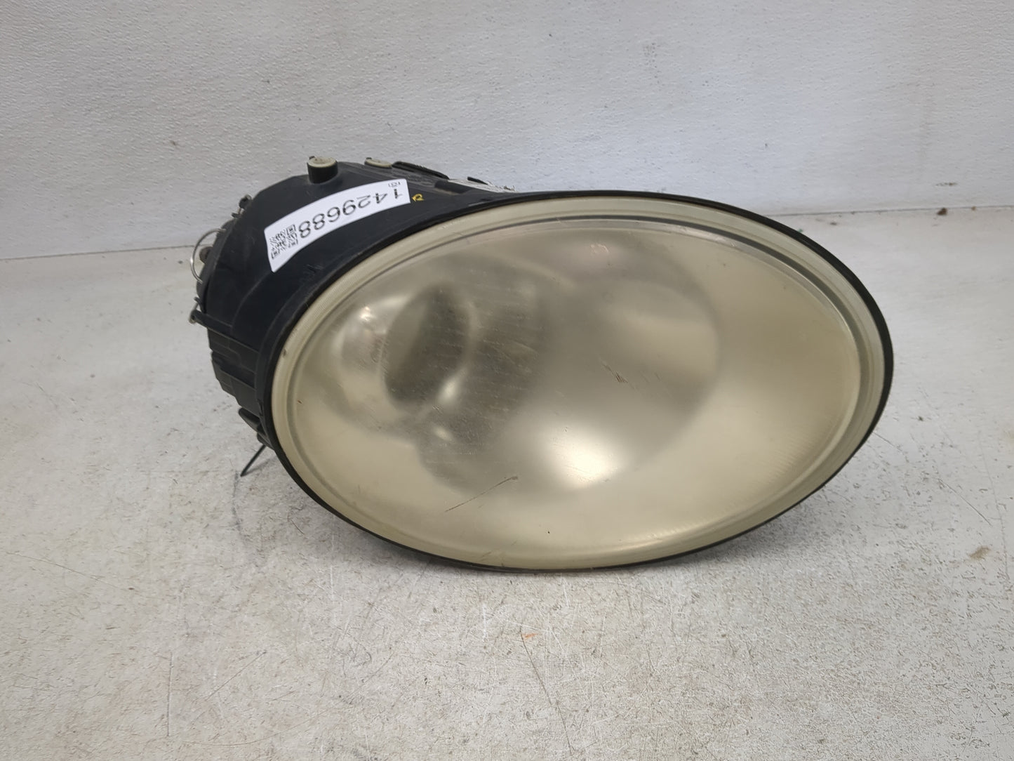 2006 Volkswagen Beetle Passenger Right Oem Head Light Headlight Lamp - Oemusedautoparts1.com