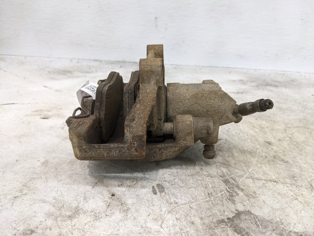 1998-2017 Volkswagen Beetle Front Passenger Right Brake Caliper - Oemusedautoparts1.com