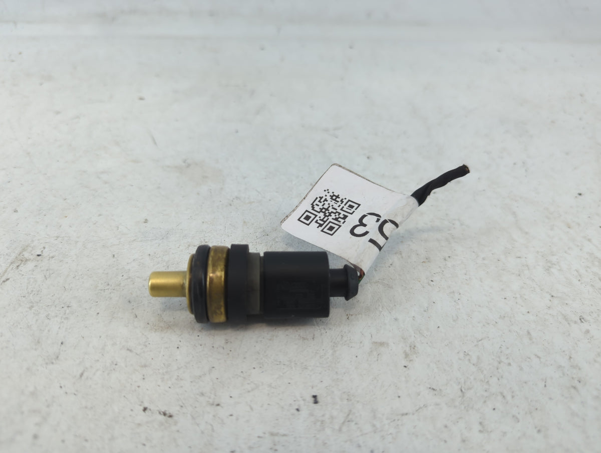 2010 Volkswagen Beetle Ambient Outside Temp Sensor - Oemusedautoparts1.com
