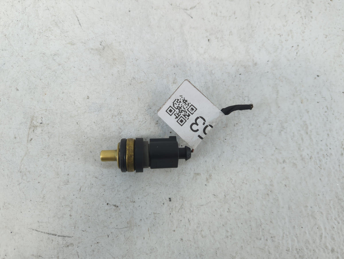 2010 Volkswagen Beetle Ambient Outside Temp Sensor - Oemusedautoparts1.com