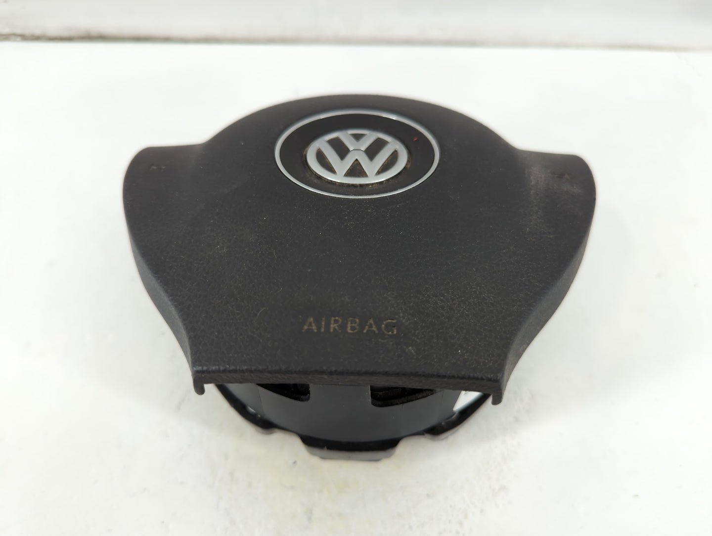 2009-2010 Volkswagen Cc Air Bag Driver Left Steering Wheel Mounted P/N:3C8 880 201 L Fits Fits 2009 2010 OEM Used Auto Parts