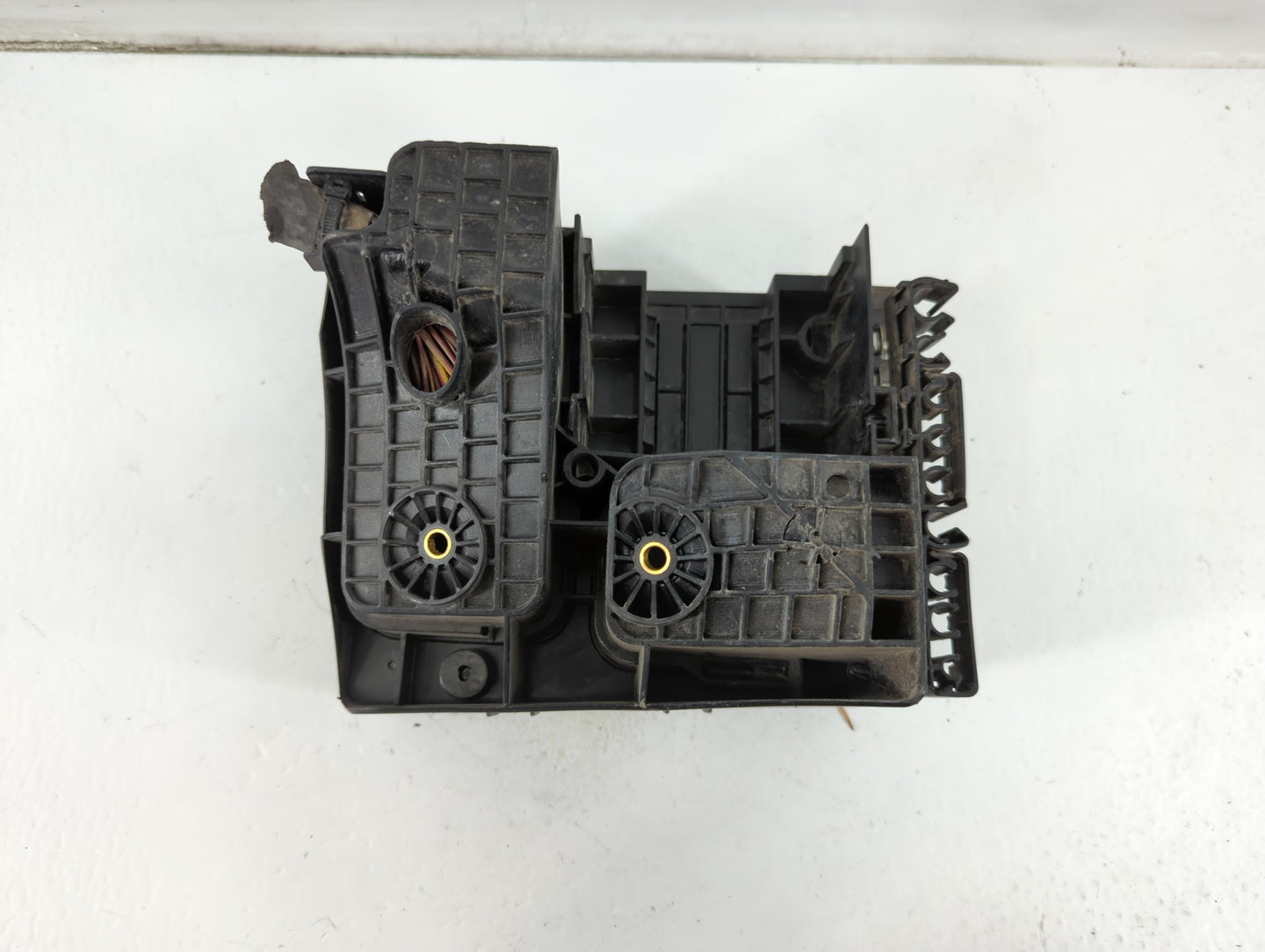 2009-2012 Volkswagen Cc Fusebox Fuse Box Panel Relay Module P/N:0-1718006-1 0-1418987-1 Fits Fits 2009 2010 2011 2012 OEM Us