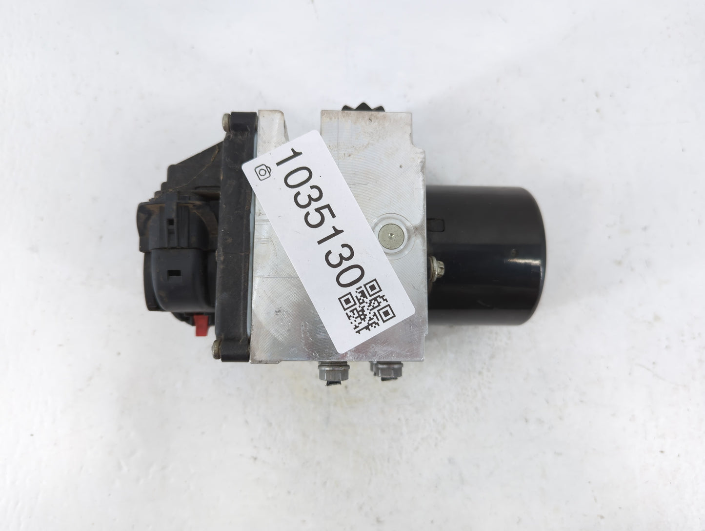 2009-2011 Volkswagen Cc ABS Pump Control Module Replacement P/N:3C0 614 109 AF 16705912 Fits Fits 2009 2010 2011 OEM Used Au