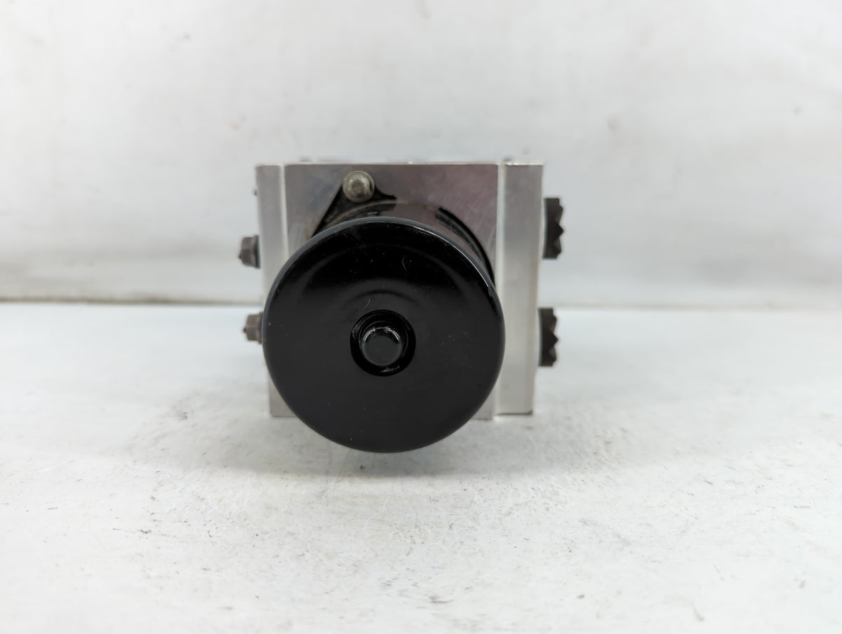 2009-2011 Volkswagen Cc Anti-Lock Brake ABS Pump Module Actuator OEM P/N:3C0 614 109 AF 16705912 Fits Fits 2009 2010 2011 OE