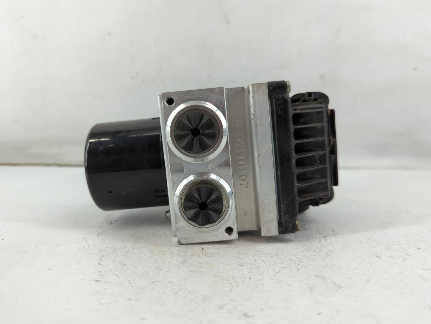 2009-2011 Volkswagen Cc ABS Pump Control Module Replacement P/N:3C0 614 109 AF 16705912 Fits Fits 2009 2010 2011 OEM Used Au