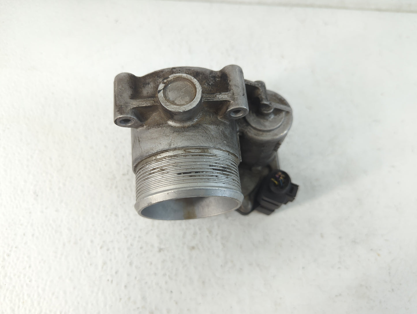 2009-2017 Volkswagen Cc Throttle Body P/N:06F 133 062 J Fits OEM Used Auto Parts - Oemusedautoparts1.com