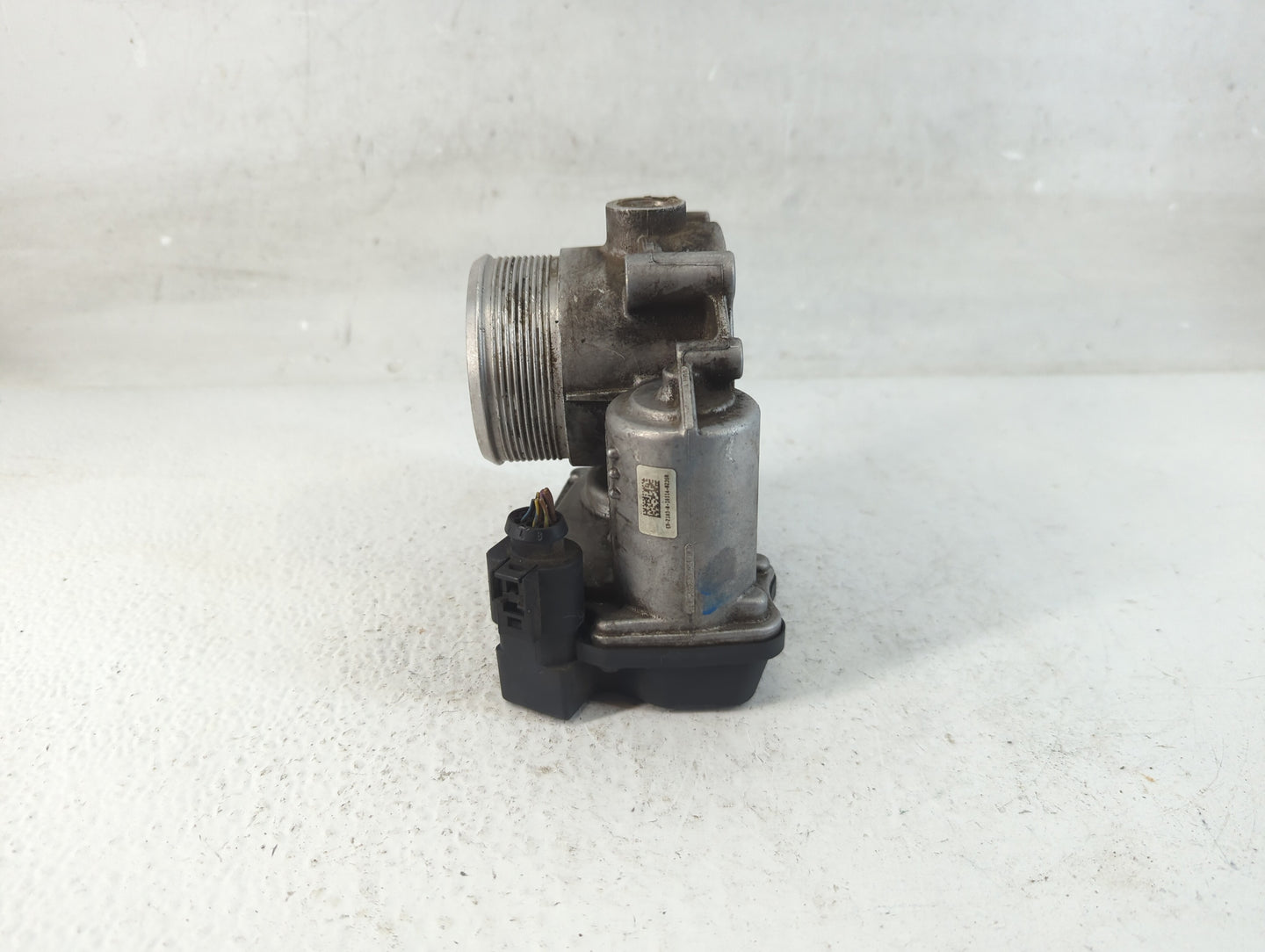 2009-2017 Volkswagen Cc Throttle Body P/N:06F 133 062 J Fits OEM Used Auto Parts - Oemusedautoparts1.com