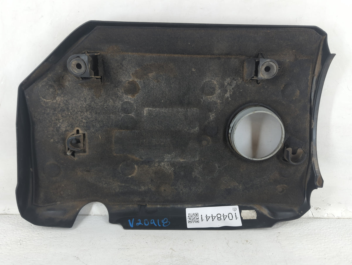 2010 Volkswagen Cc Engine Cover 1048441 - Oemusedautoparts1.com