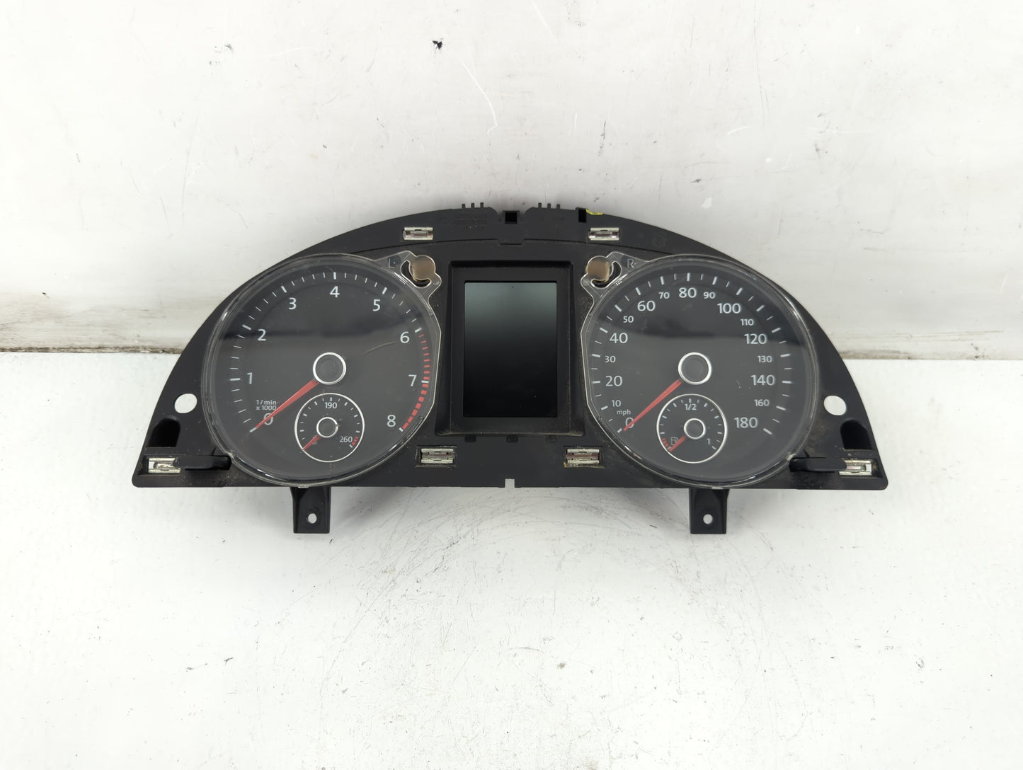2009-2010 Volkswagen Cc Instrument Cluster Speedometer Gauges P/N:3C8920 970J Fits Fits 2009 2010 OEM Used Auto Parts - Oemu