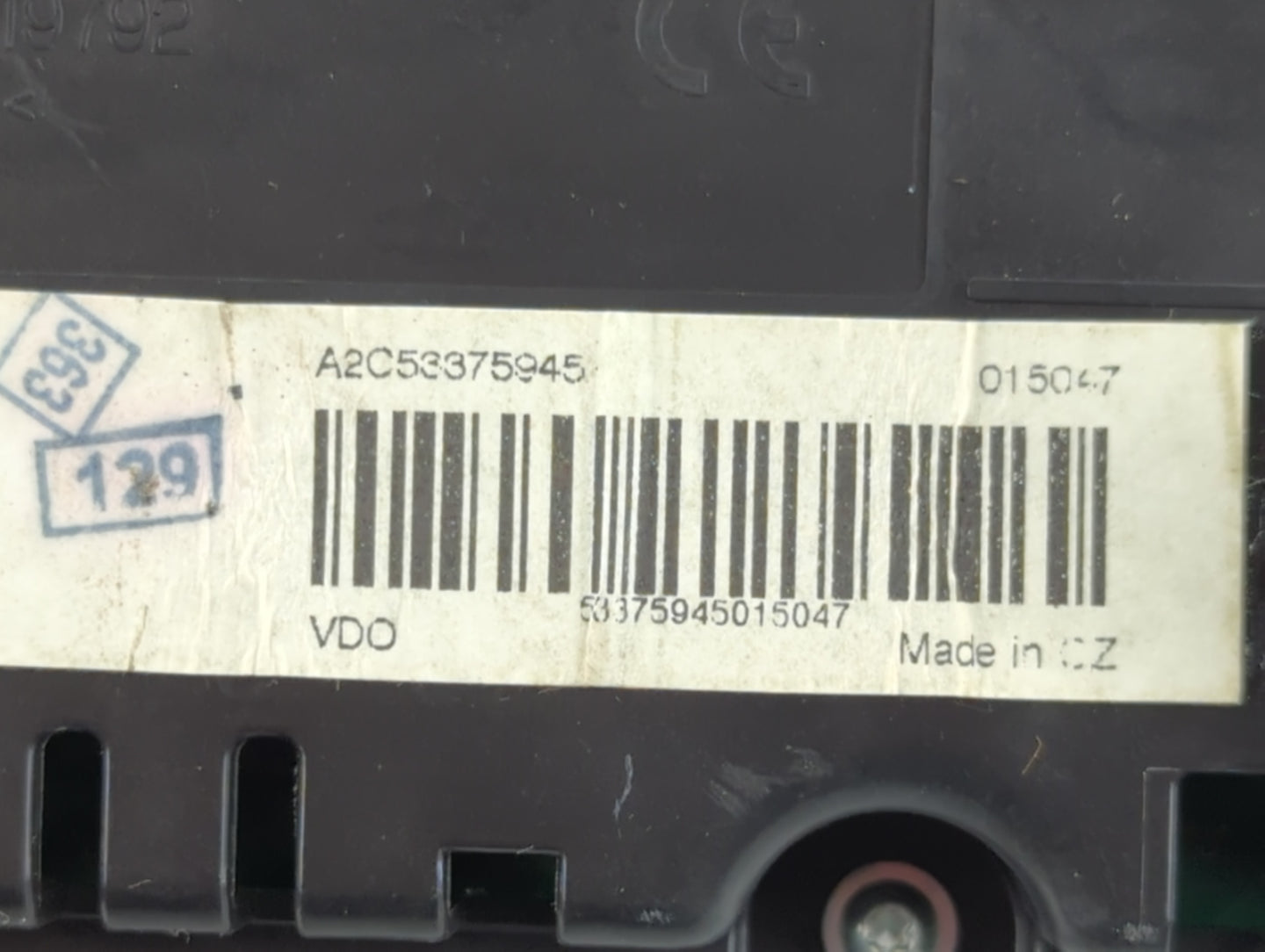 2010-2011 Volkswagen Cc Instrument Cluster Speedometer Gauges P/N:A2C53375945 Fits Fits 2010 2011 OEM Used Auto Parts - Oemu