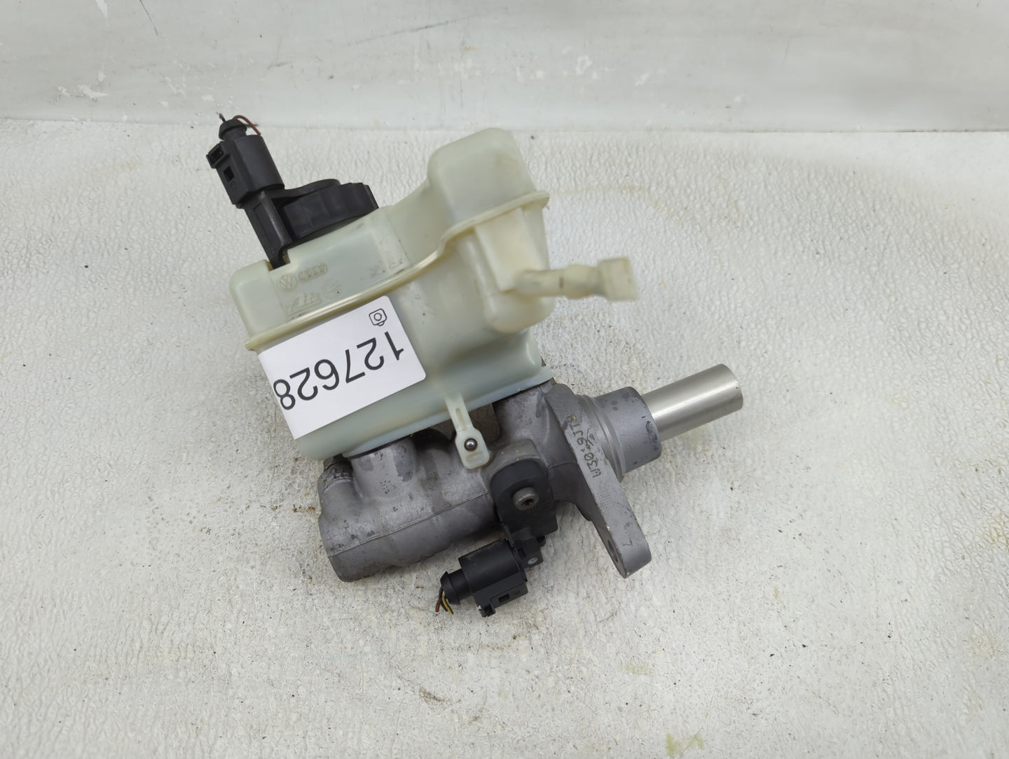 2009-2017 Volkswagen Cc Brake Master Cylinder - Oemusedautoparts1.com