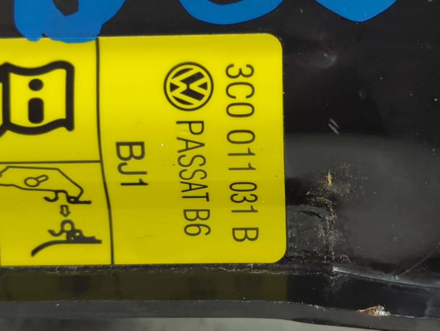 2010 Volkswagen Cc Spare Scissor Car Jack - Oemusedautoparts1.com