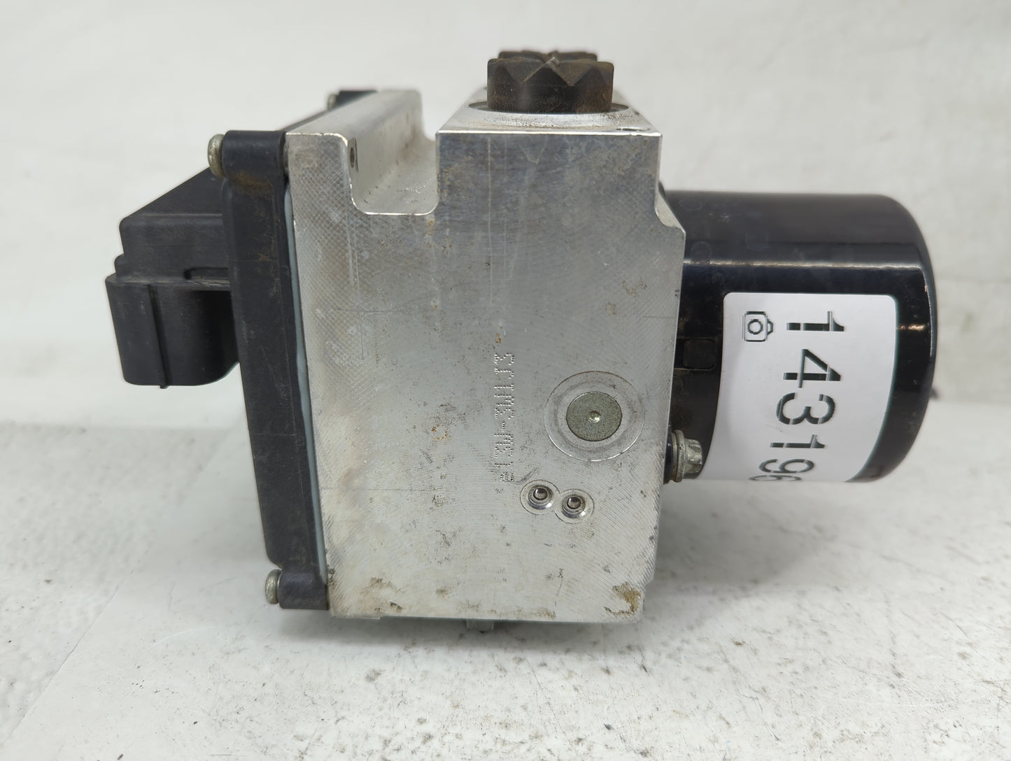 2009-2011 Volkswagen Cc ABS Pump Control Module Replacement P/N:3C0 614 109 AF Fits Fits 2009 2010 2011 OEM Used Auto Parts 