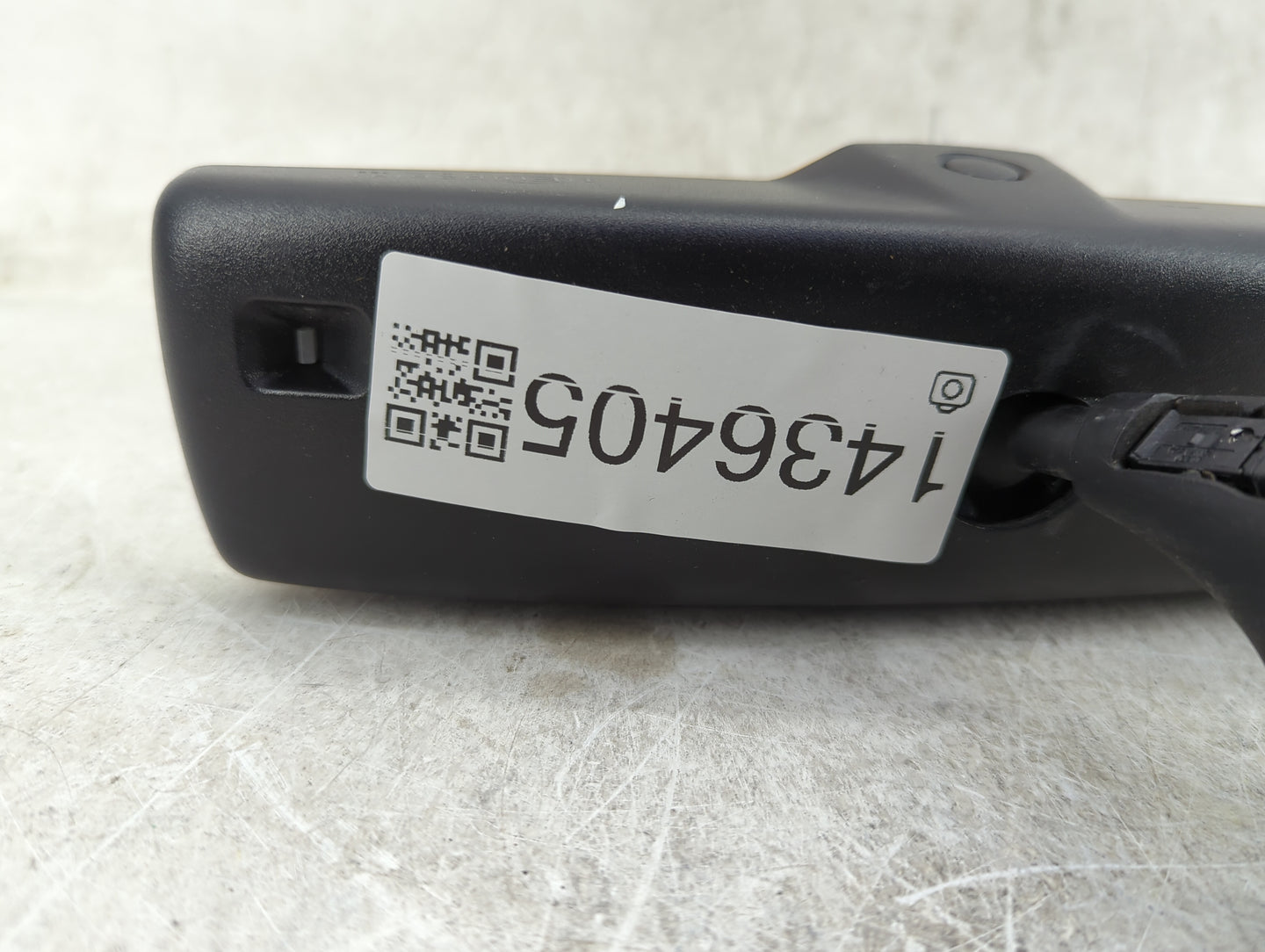 2009-2012 Volkswagen Cc Interior Rear View Mirror Replacement OEM P/N:E1102S141 GNTX-398 Fits OEM Used Auto Parts - Oemuseda