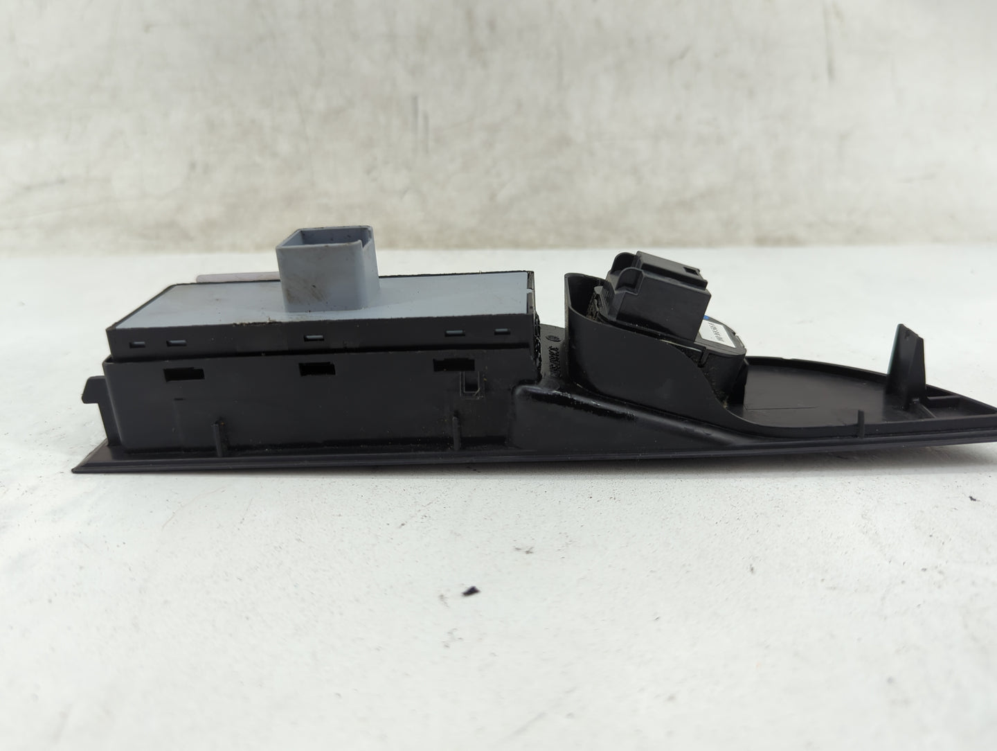 2009-2017 Volkswagen Cc Master Power Window Switch Replacement Driver Side Left P/N:1K0959565K Fits OEM Used Auto Parts - Oe