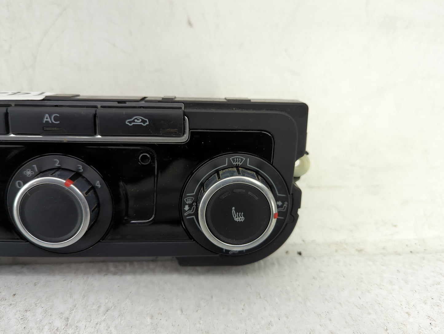2009-2010 Volkswagen Cc Climate Control Module Temperature AC/Heater Replacement P/N:3C8907336AJ 5HB009751-27 Fits Fits 2009